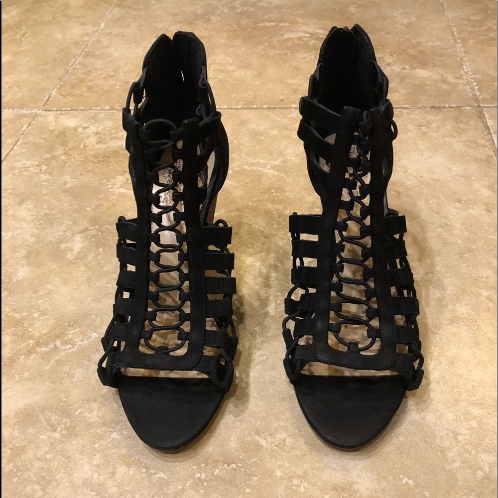 ❤️SOLD❤️ Vince  Camuto booties